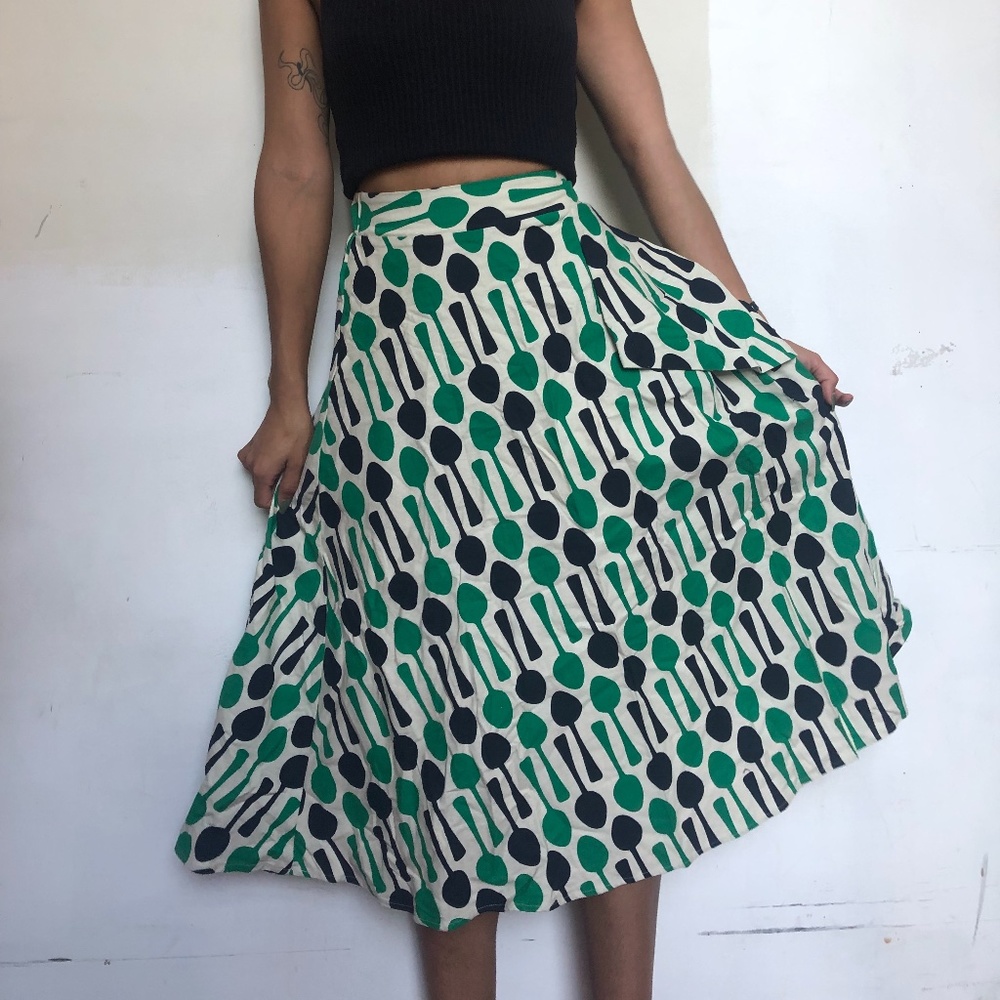 High waisted - midi skirt - spoon design
